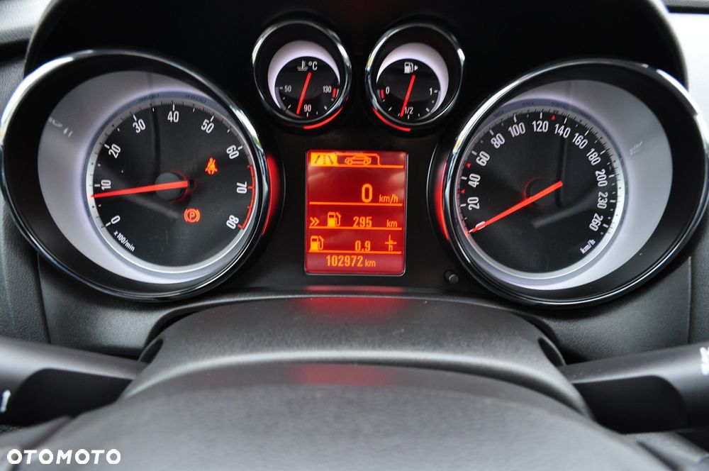 Opel Astra 1.4 Turbo Style - 10