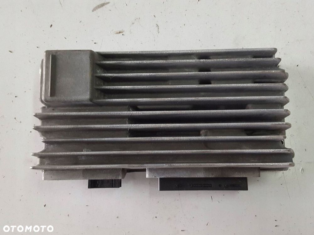 AUDI A4 B8 LIFT 11-15r WZMACNIACZ RADIA AUDIO 8T1035223 - 1