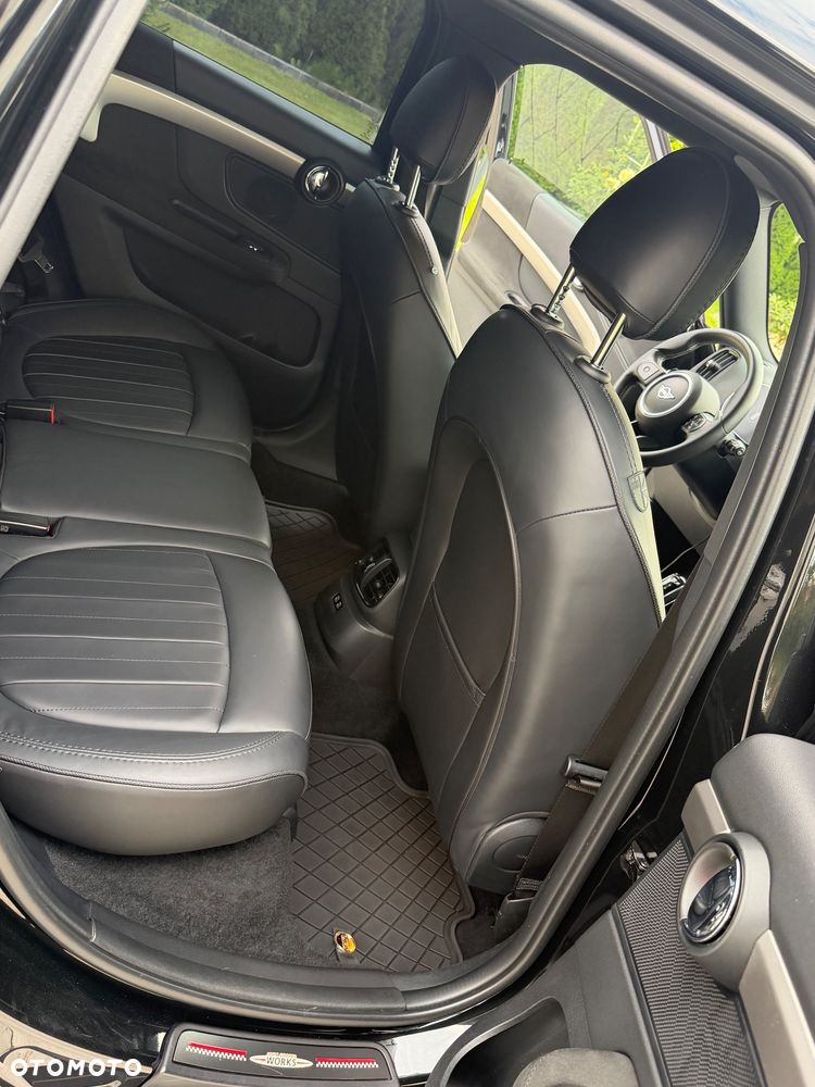 MINI John Cooper Works - 17