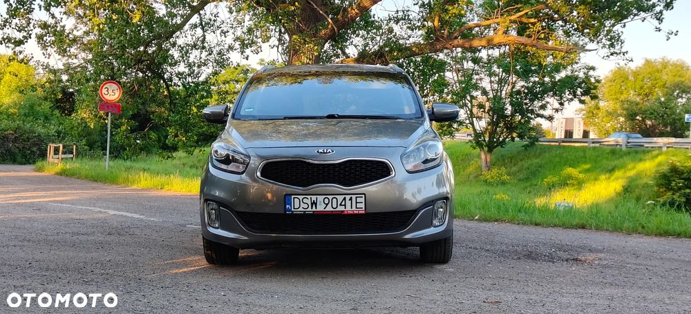 Kia Carens 1.6 GDI Dream-Team Edition - 8