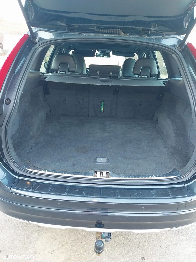 Volvo XC 60 D4 AWD Geartronic Edition Pro - 2