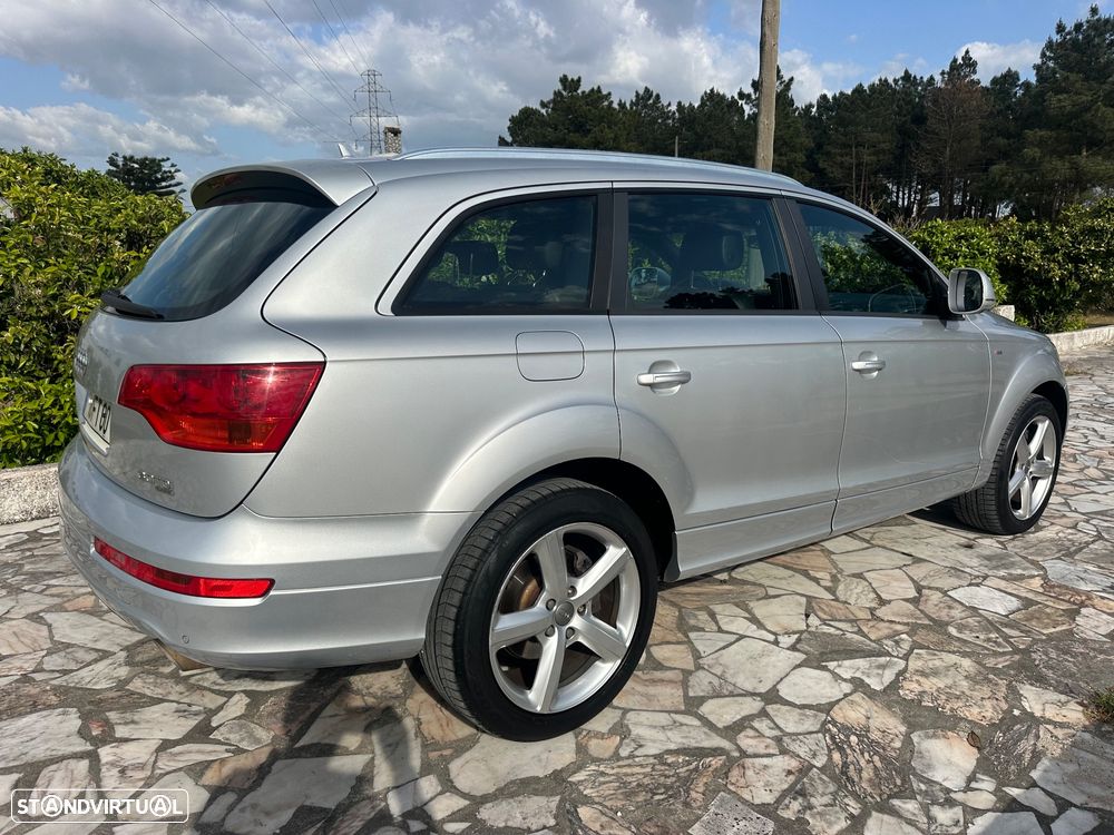 Audi Q7 3.0 V6 TDi quattro S-line Tiptronic - 12