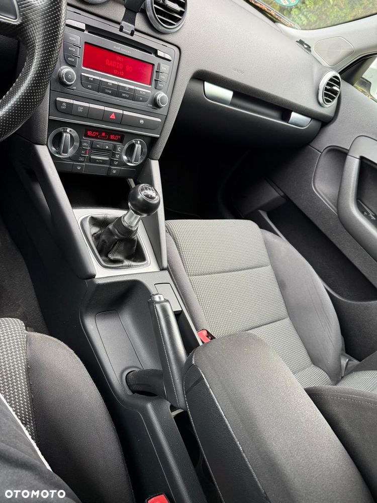 Audi A3 Sportback 1.4 TFSI Attraction - 12