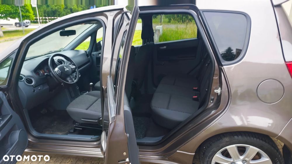 Mitsubishi Colt 1.3 Intense - 13
