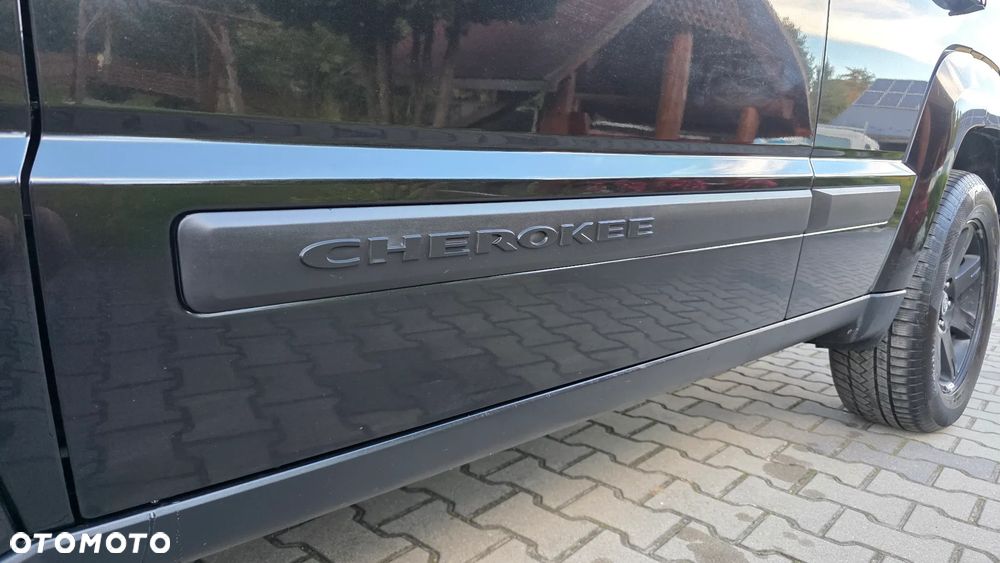 Jeep Cherokee 2.8 CRD DPF Sport - 18
