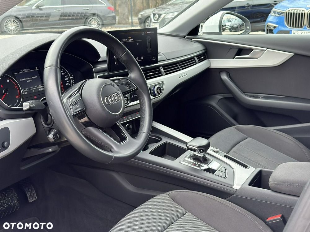 Audi A4 Avant 40 TFSI quattro S tronic - 10