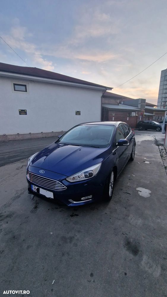 Ford Focus 1.0 EcoBoost Titanium - 5
