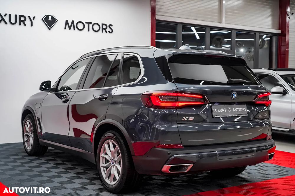 BMW X5 xDrive45e AT PHEV - 14