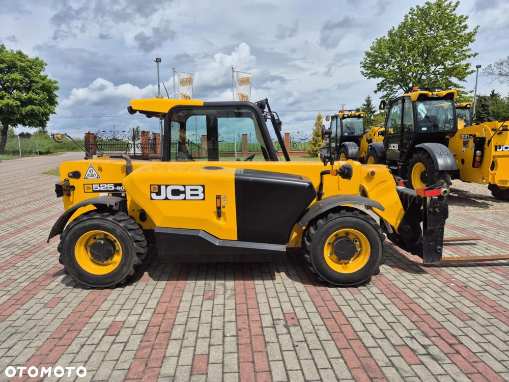 JCB 525-60 HiViz - 1