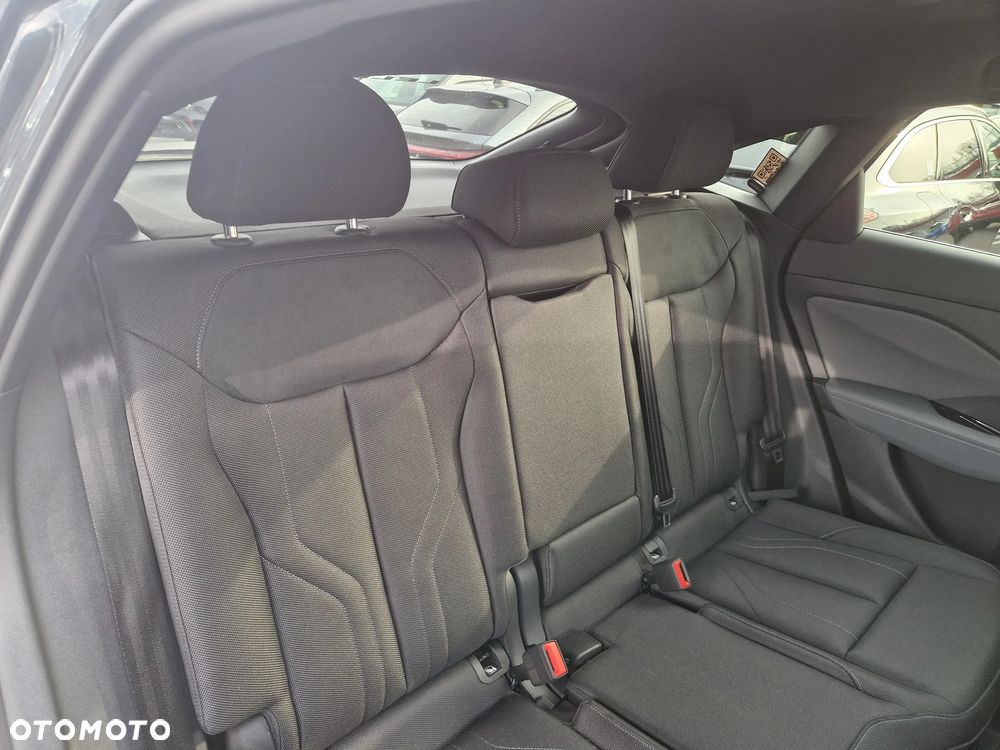 Audi Q3 Sportback - 17