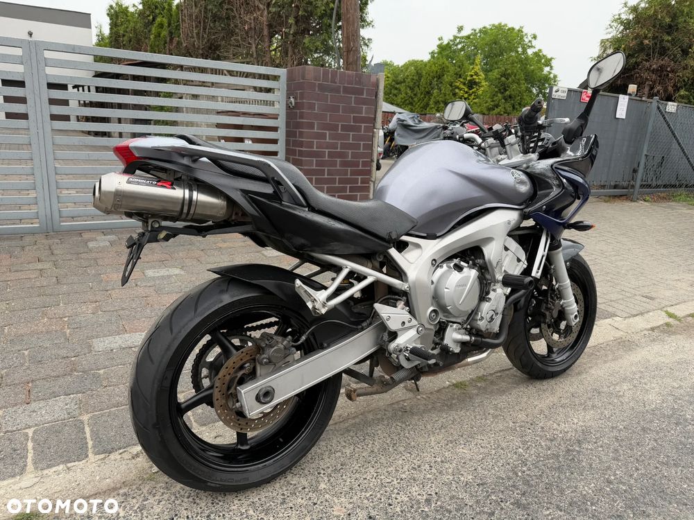 Yamaha FZ6 - 7