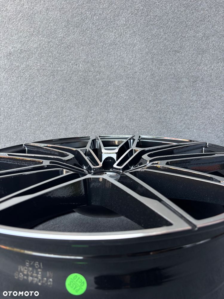 NOWE alufelgi M pakiet 5x112 19 felgi 8j ET25 i 9J ET35 BMW seria 3 G20 G22 G30 G31 F44 G22 G23 G32 F39 G60 G01 X1 F48 G42 X2 U06 Active Tourer Z4 G29 xDrive jak Styling 930 czarne Japan Racing Carbonado - 9