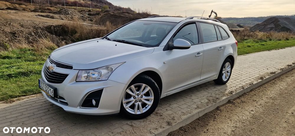 Chevrolet Cruze 1.6 LS - 1