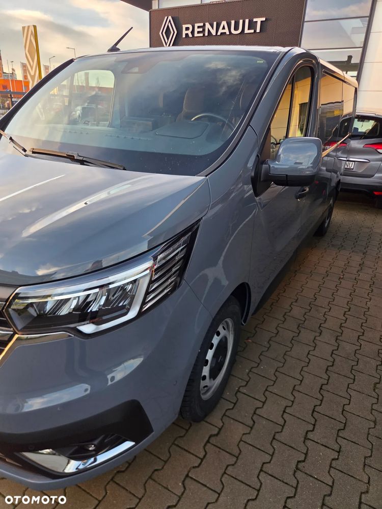 Renault Trafic - 21