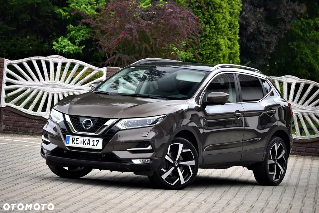 Nissan Qashqai 1.2 DIG-T Xtronic TEKNA+ - 2