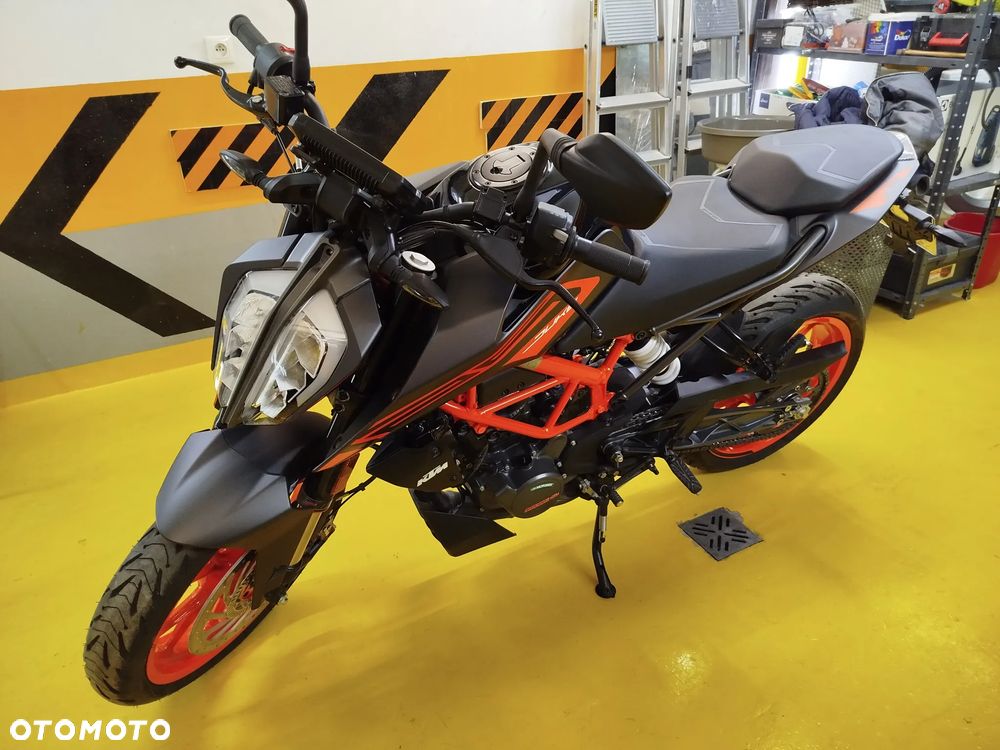 KTM Duke - 10