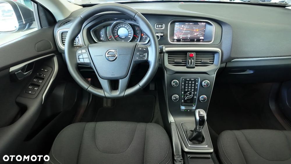 Volvo V40 D2 Kinetic - 20