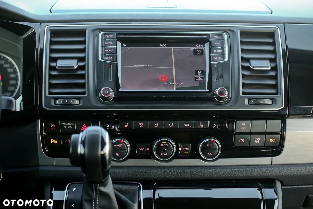 Volkswagen Multivan 2.0 BiTDI L1 Highline 4Motion DSG - 22