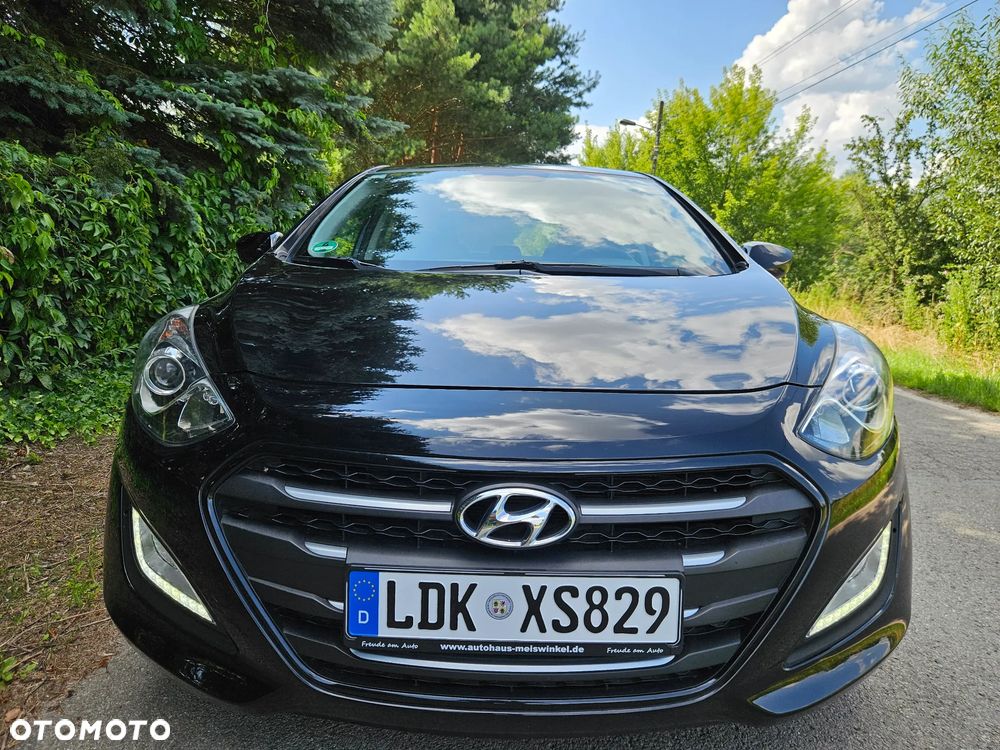 Hyundai i30 1.4 Comfort - 12
