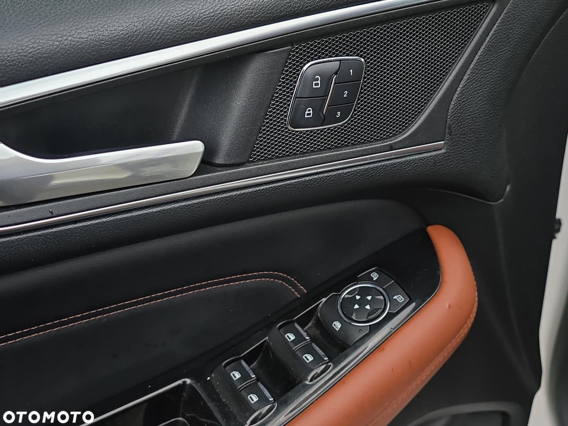 Ford Edge - 22