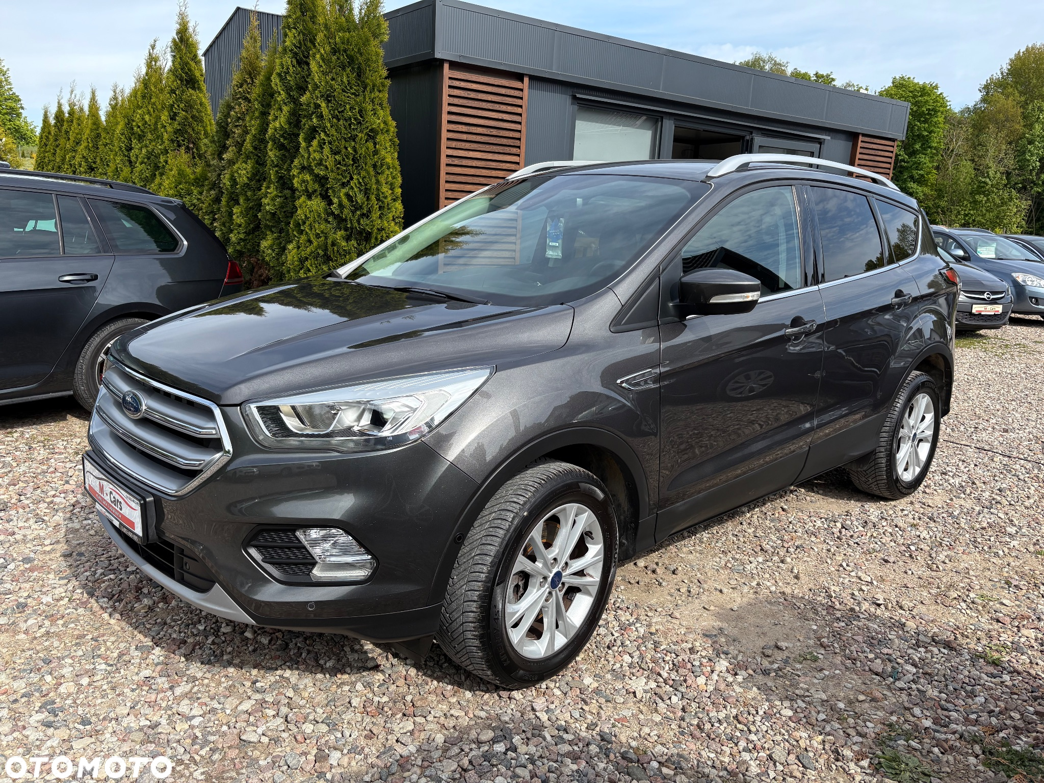 Ford Kuga 2.0 TDCi 2x4 Titanium - 5