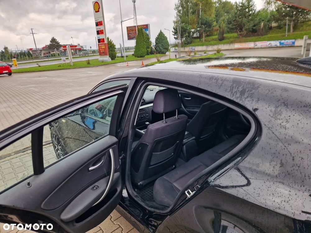 BMW Seria 1 116i - 16