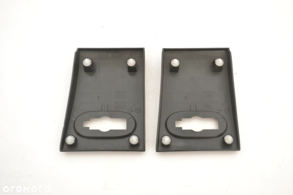 MERCEDES SPRINTER W907 W910 listwa prawa listwy boczne karoserii karoseryjna A9106907600 A9106901802 - 2