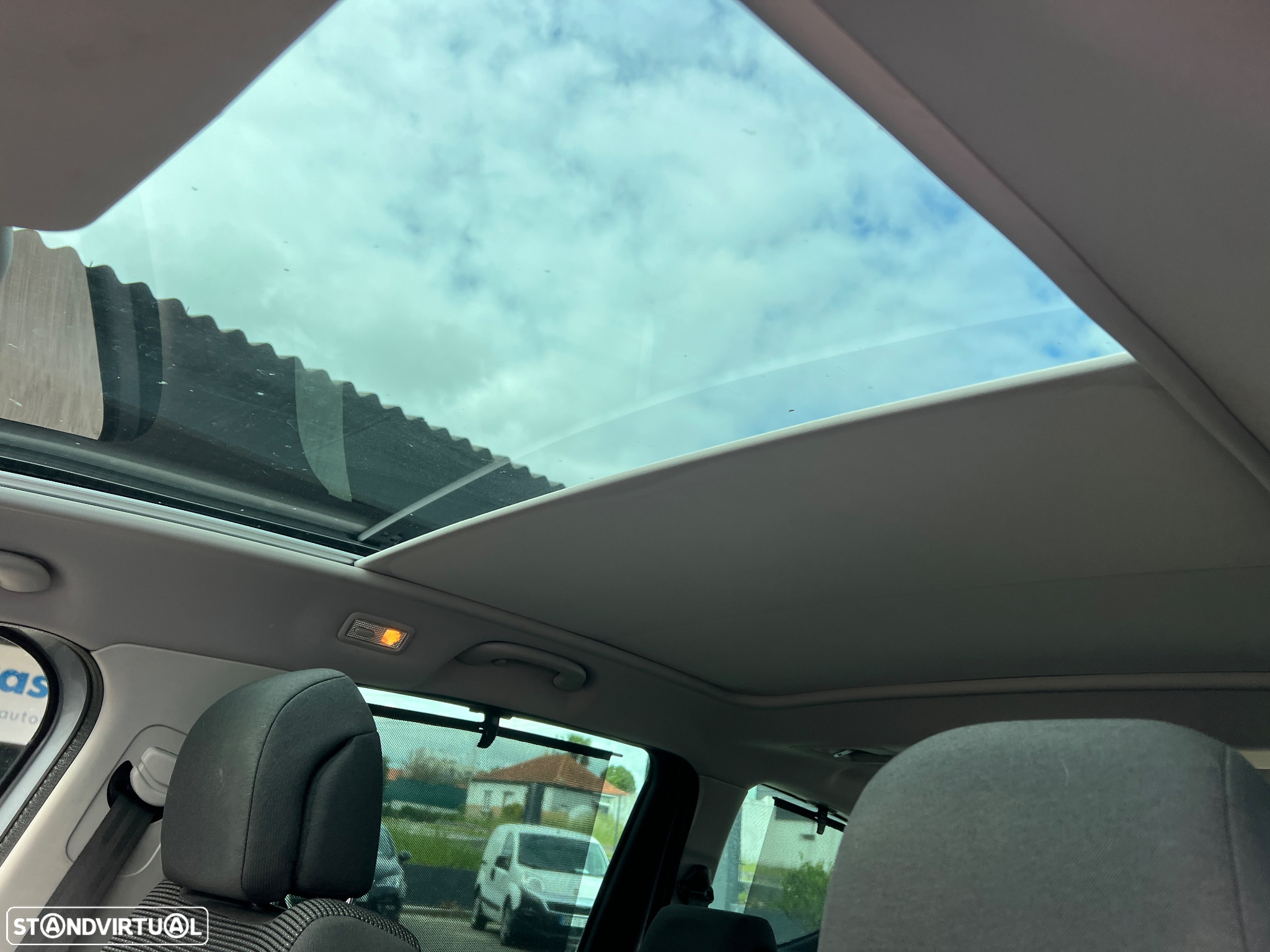 Peugeot 5008 1.6 BlueHDi Allure - 51