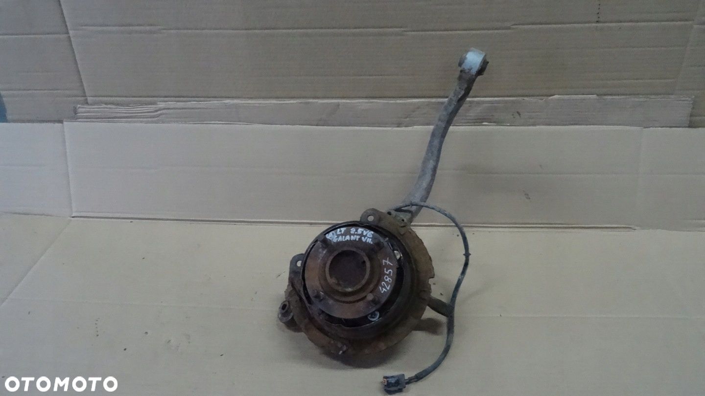 GALANT VIII 8 2.5 V6 ZWROTNICA LEWY TYŁ - 1