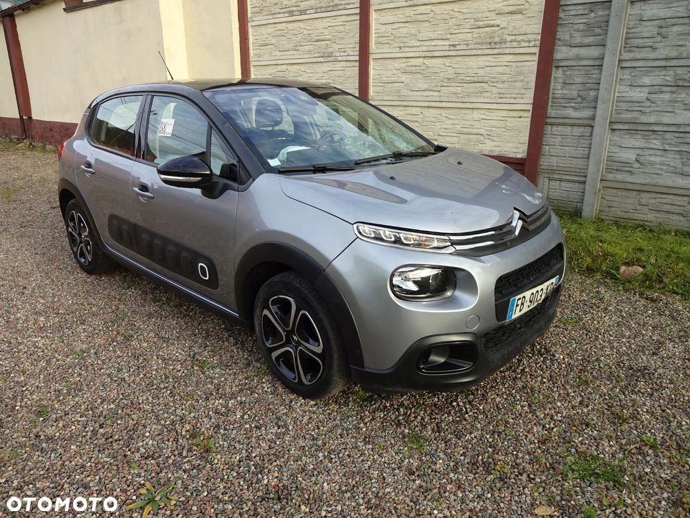 Citroën C3 Pure Tech 82 SHINE - 1