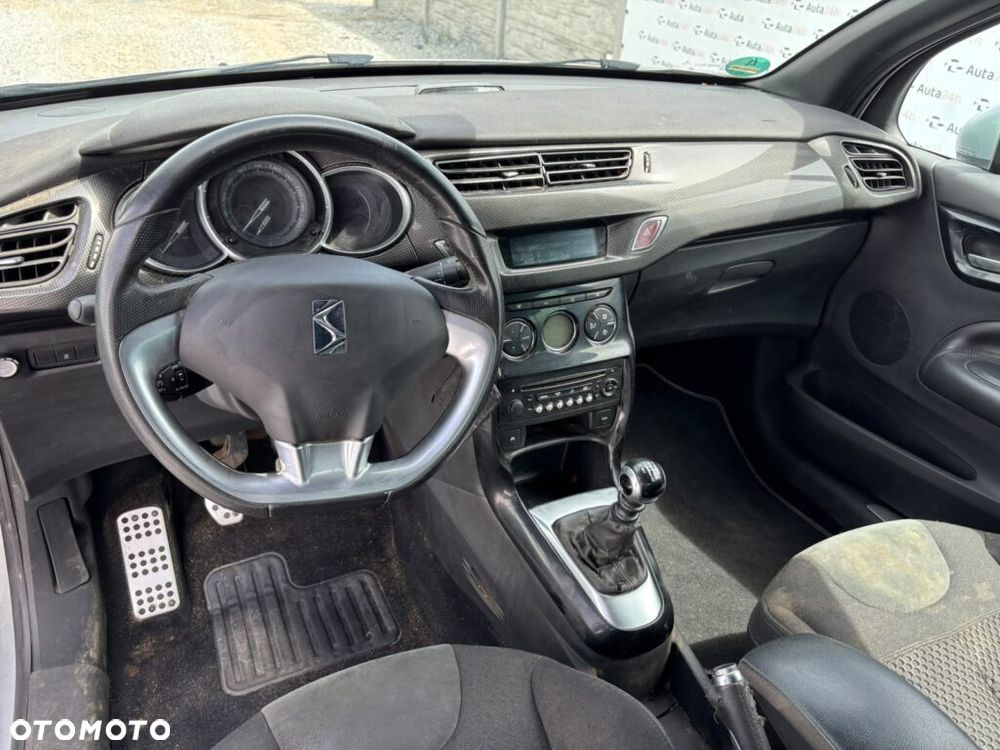 Citroën DS3 THP 155 SportChic - 8