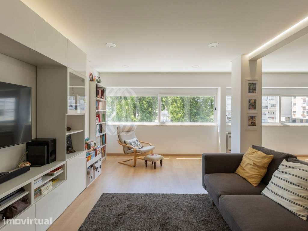 Apartamento T3 remodelado no Lumiar, em Lisboa. - Grande imagem: 3/31