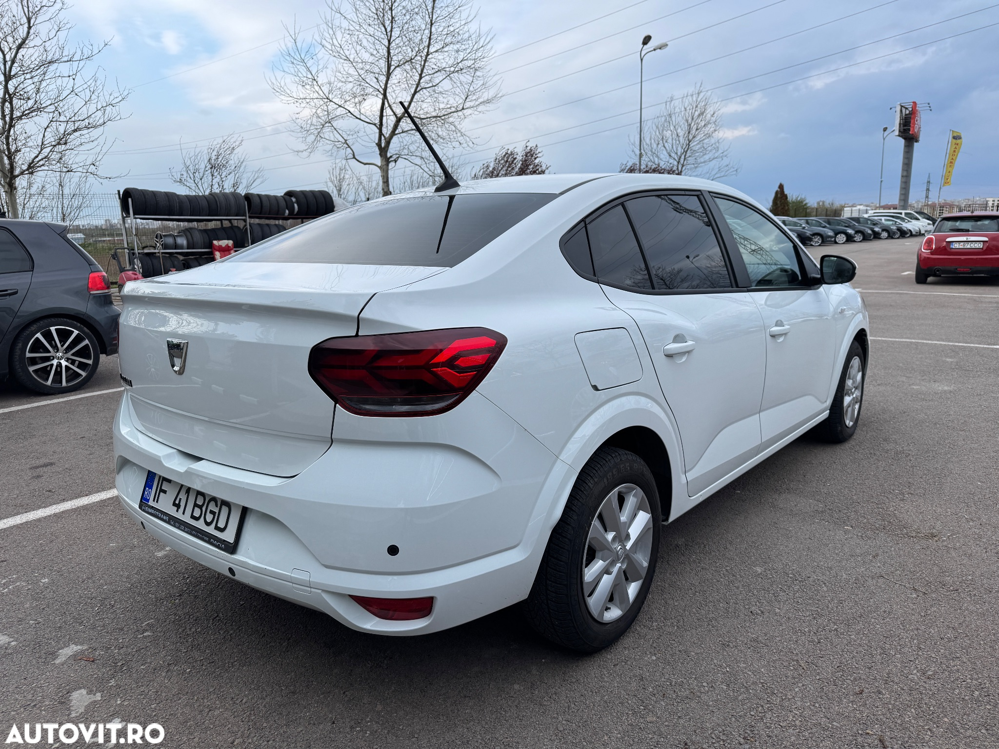 Dacia Logan - 12