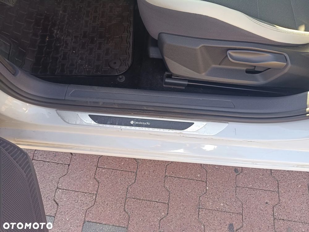 Volkswagen Polo 1.0 TSI Beats - 6