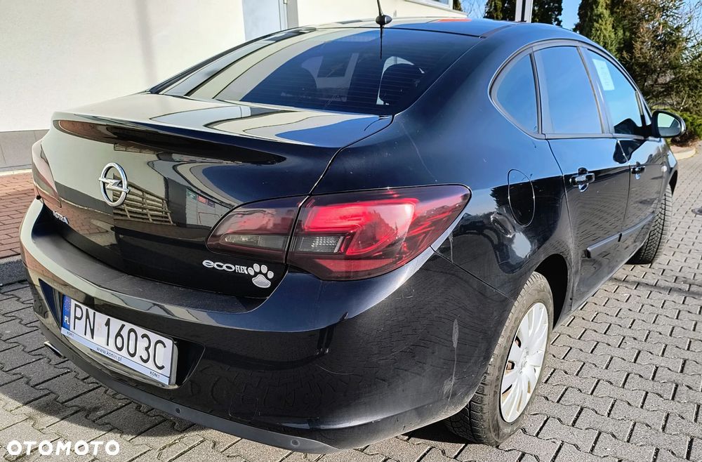 Opel Astra IV 1.4 T Active - 6