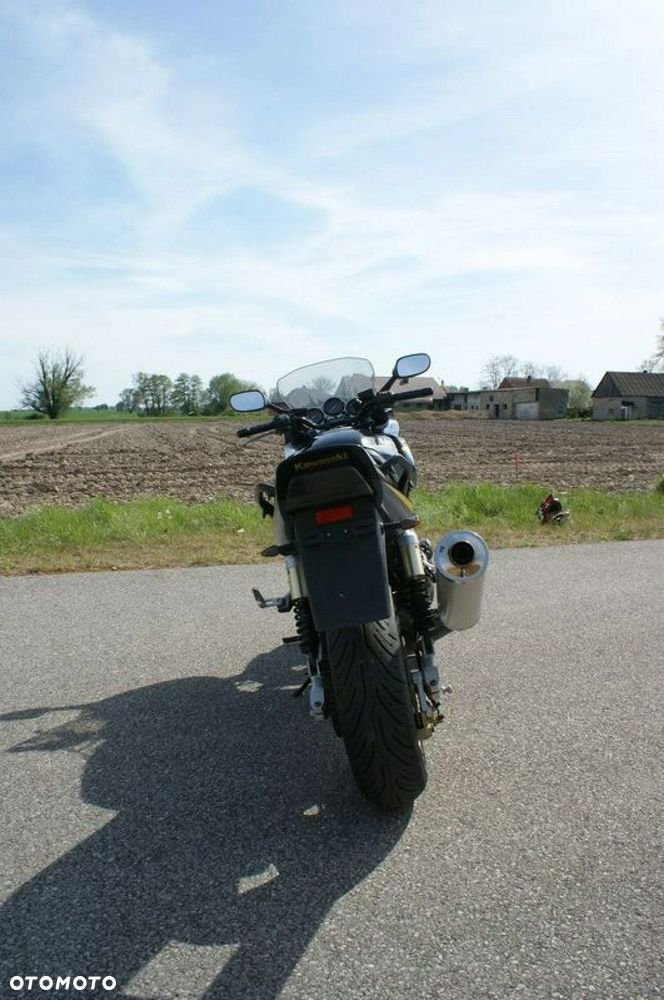Kawasaki ZRX - 8