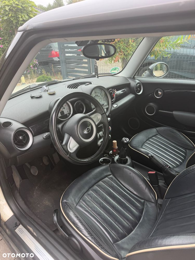 MINI Cooper D - 5