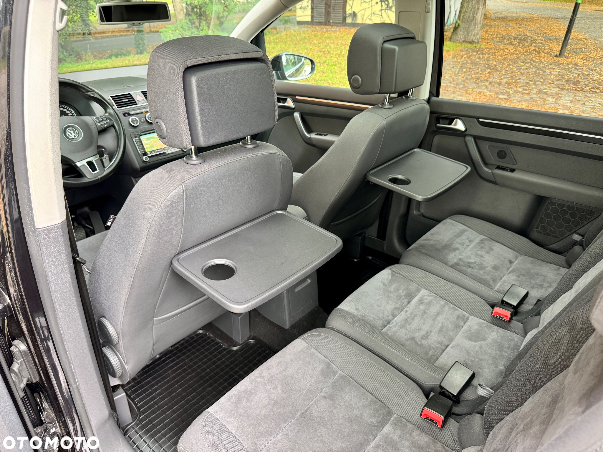 Volkswagen Touran 2.0 TDI DPF Highline DSG - 26
