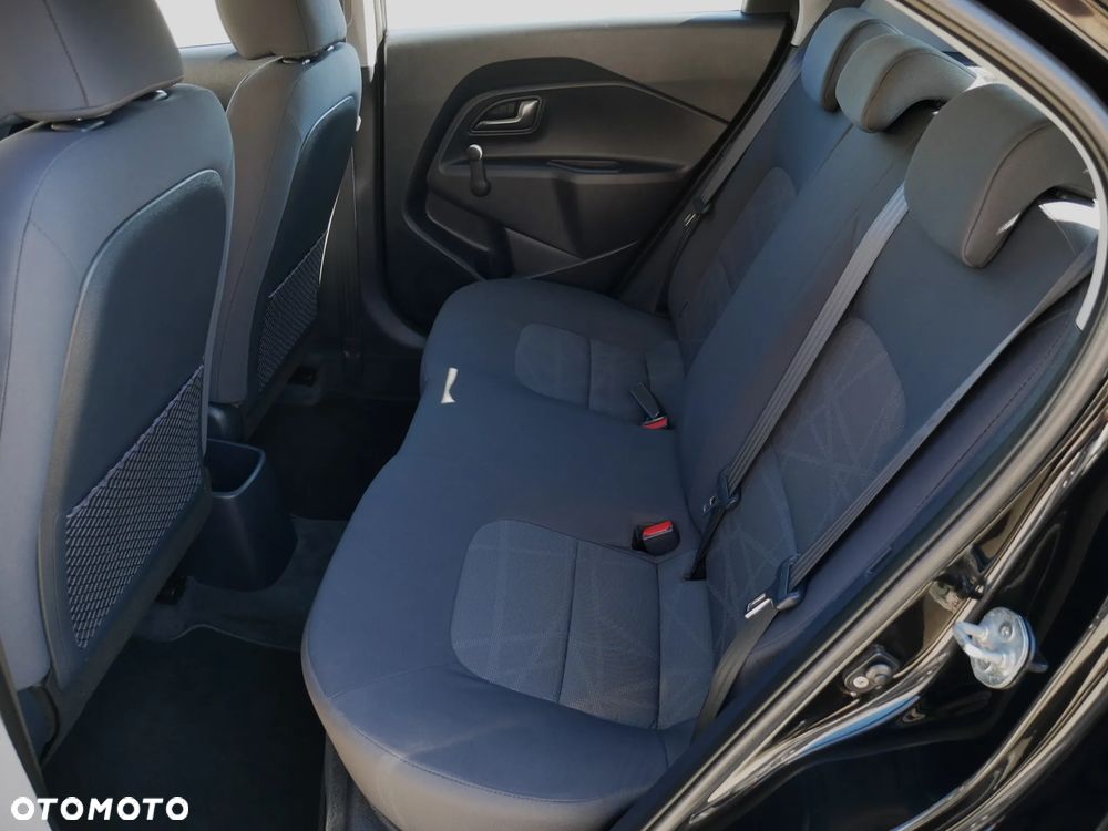 Kia Rio - 24