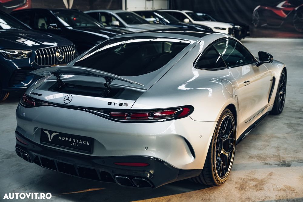 Mercedes-Benz AMG GT Coupe 63 4Matic+ 2D Speedshift MCT 9G - 11