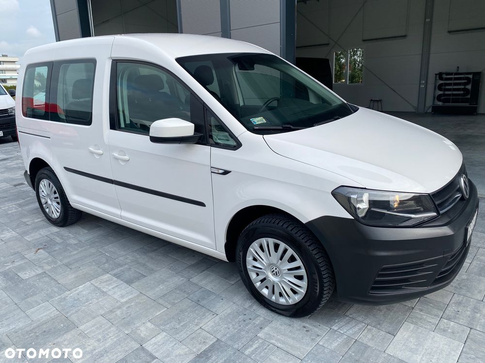 Volkswagen Caddy 2.0 TDI Highline - 26