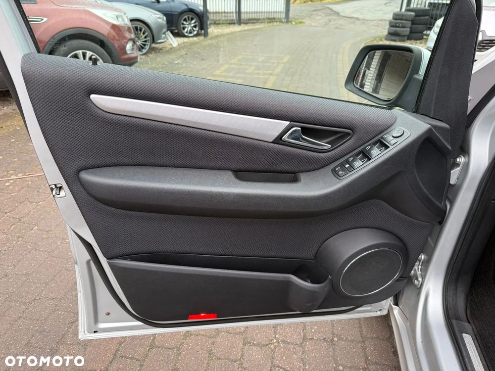 Mercedes-Benz Klasa A 170 Autotronic Avantgarde - 36