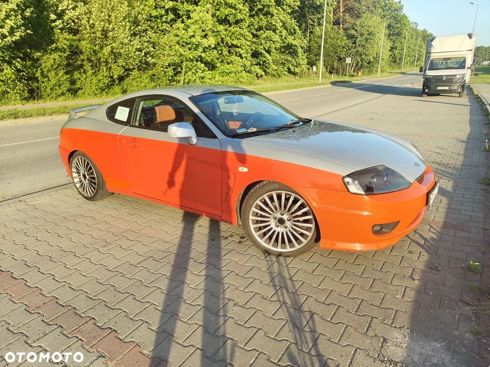 Hyundai Coupe 2.0 GLS - 8