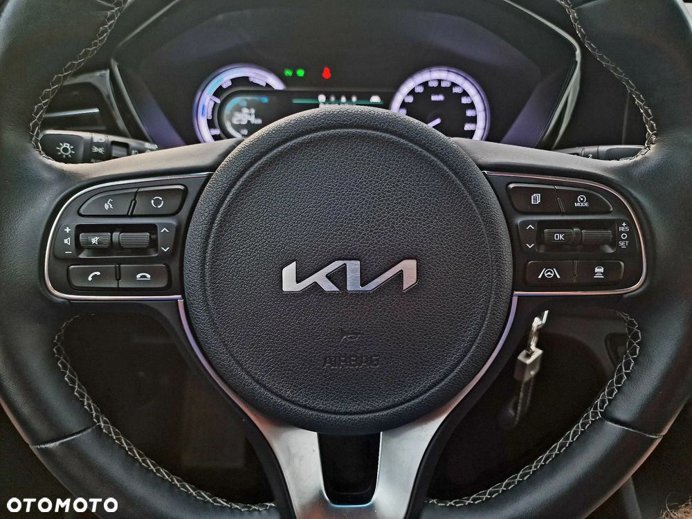 Kia Niro 1.6 GDI Hybrid L Business Line - 27