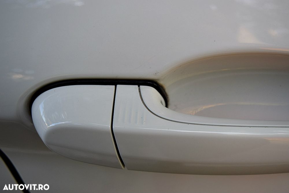 BMW Seria 3 320d Aut. xDrive Luxury Line - 18