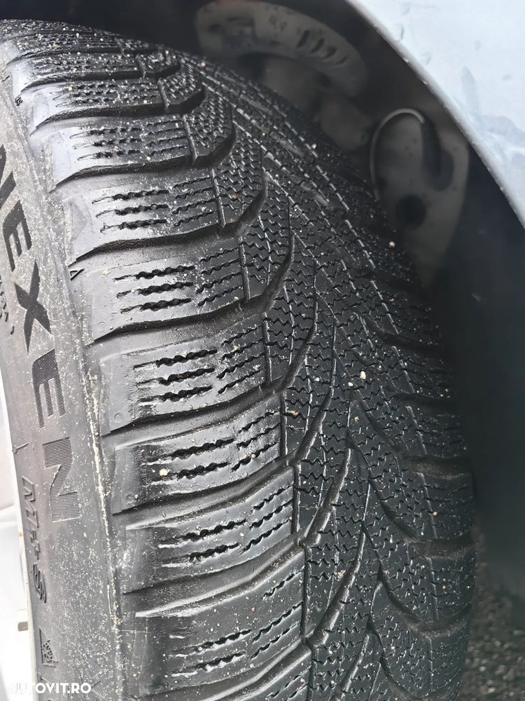 Volkswagen Passat 2.0 TDI DSG Individual Chrom - 18