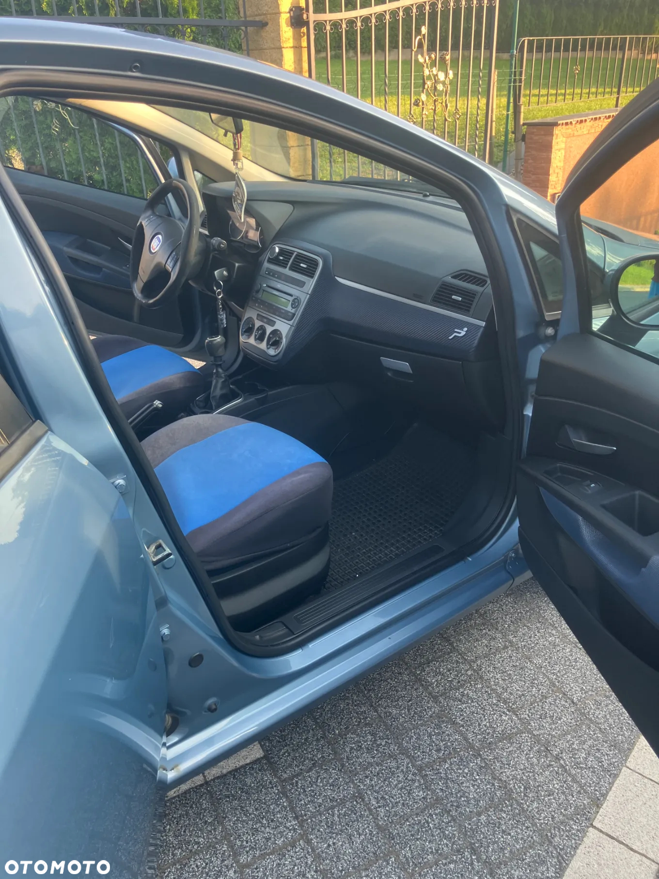 Fiat Grande Punto 1.4 8V Emotion - 8
