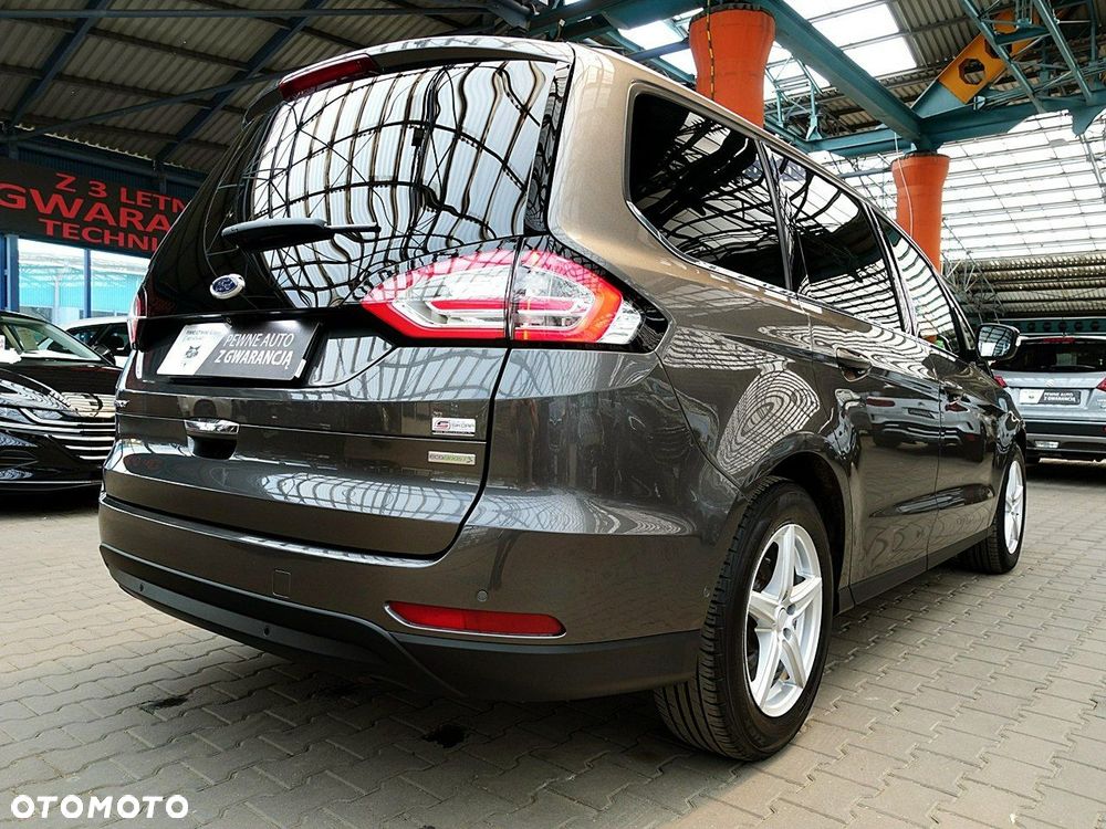 Ford Galaxy - 11