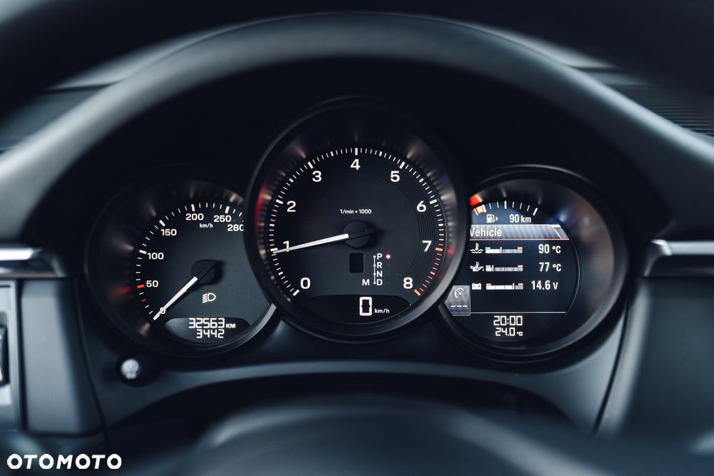 Porsche Macan Standard - 27