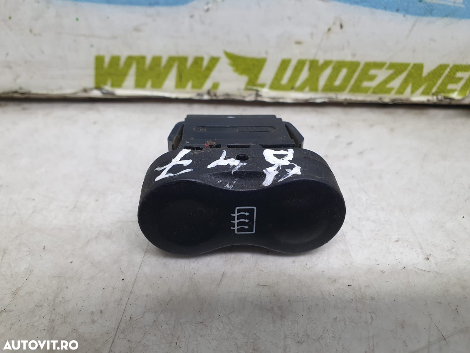 Buton 710682 Dacia Logan 1 [facelift] [2007 - 2012] - 1